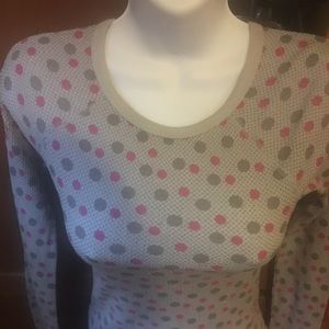 A O thermal fits like an extra small